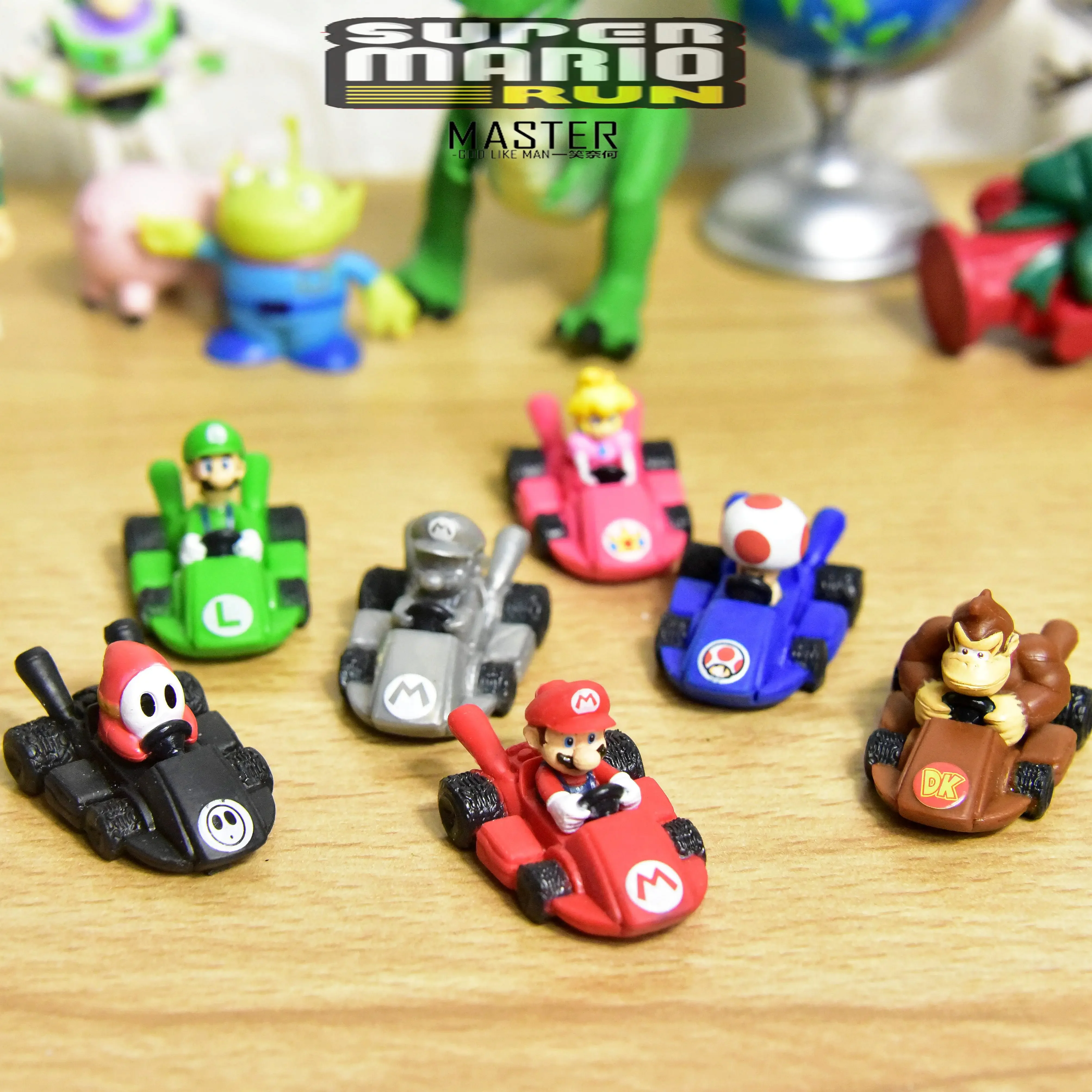 Mini Super Bros Cars Model Cartoon Vehicle Yoshi Luigi Peach Action Figure Model Toy Car Kart Racing Model Ornament for Fans