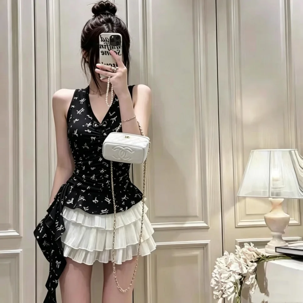 Summer New Pure Desire Wind Pleated Sash Splice Hanging Neck Vest Women's Slimming One-Piece with Chest Pad Versatile Top