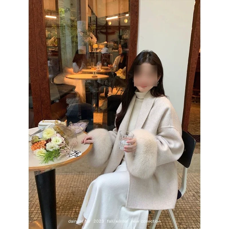 

Очаровательное меховое пальто из лисьей шерсти с двусторонним твидом, модное средней длины