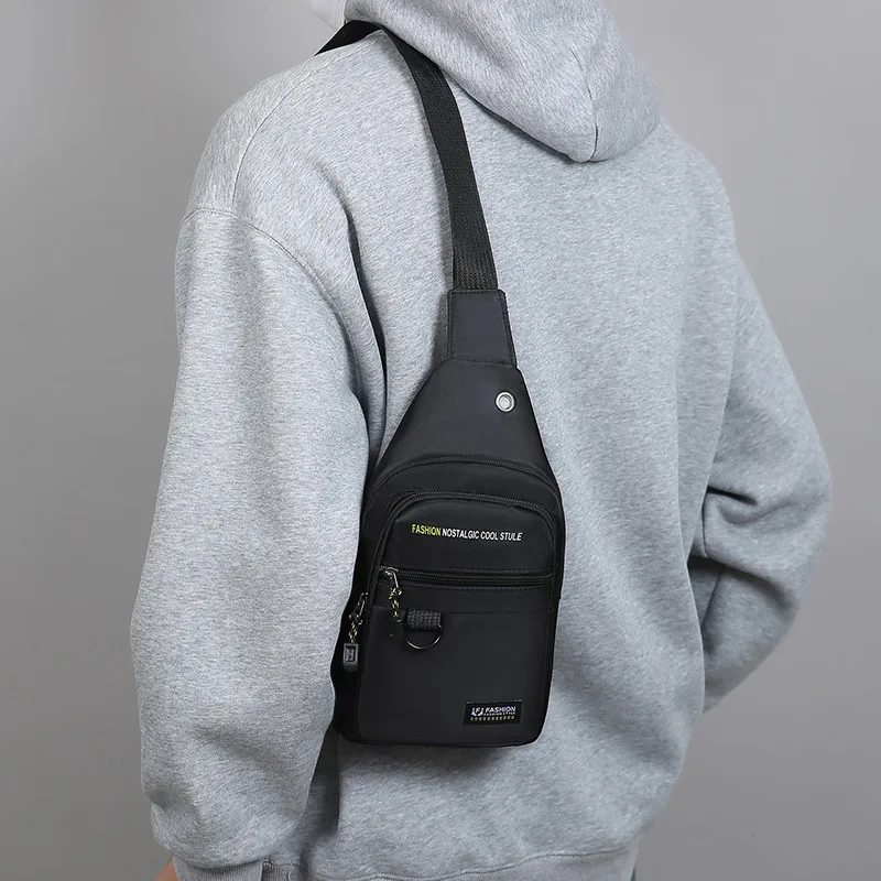 New Outdoor Portable Shoulder Bag Fashion Nylon Versatile Crossbody Bag Large Capacity Water-proof Men's Chest Bag
