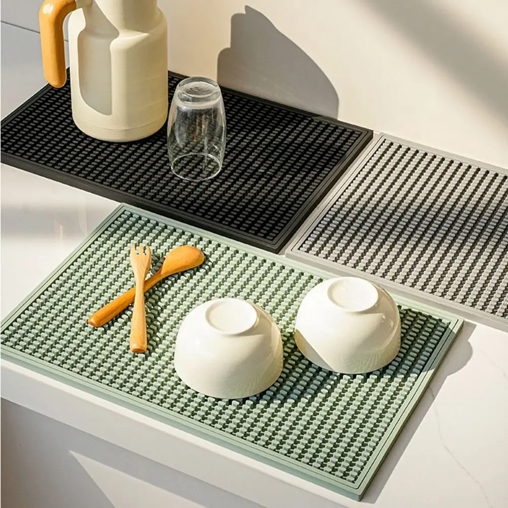 

Heat Resistant Countertop Bar Mat Non-slip Thickened PVC Kitchen Drain Mat Reusable Three-dimensional Table Placemat Home Bar