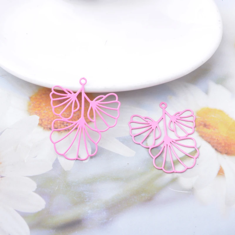 30 Stück AB8248 Messing Filigran Ausgehöhlte Blätter Anhänger Goldener Blattanhänger für DIY Damen Schmuck Ohrringe Zubehör – Detail 7