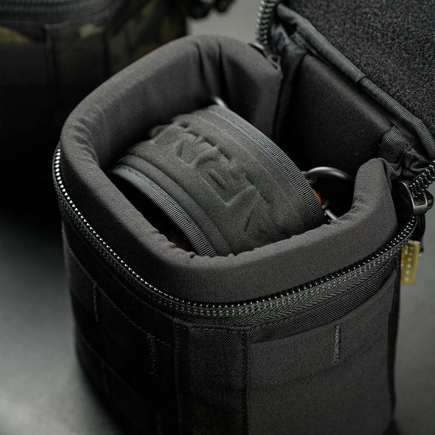 Funda NVG universal anticolisión a prueba de golpes con forro suave - imagen 2