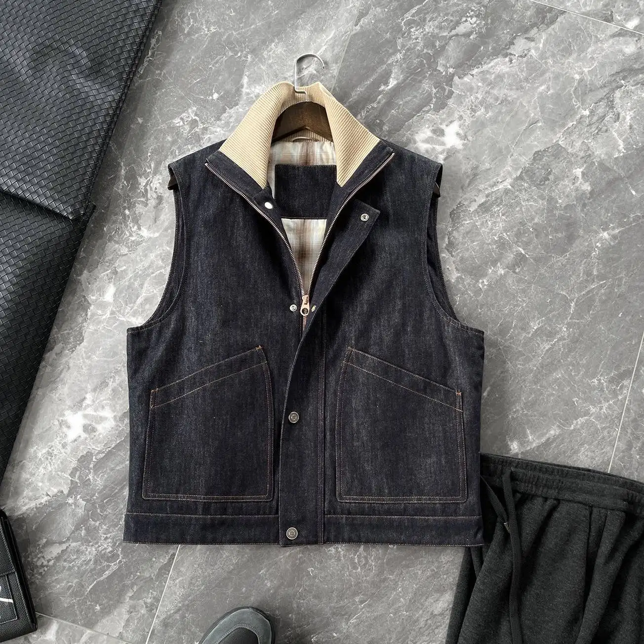 

Italian LP autumn and winter new warm solid color fashion casual stand-up collar down vest vest jacket