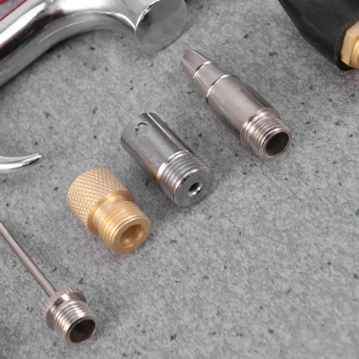 

7Pcs Air Blow Alloy Blower Dust Removing Tool Trigger Handle Design for Narrow Spaces Silver Air Blow