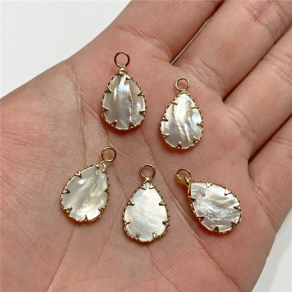 Shiny Mother of Pearl Pendant Natural Shell Drop Water Heart Round Charm Fashion Simple Accessories for Jewelry Making Necklace
