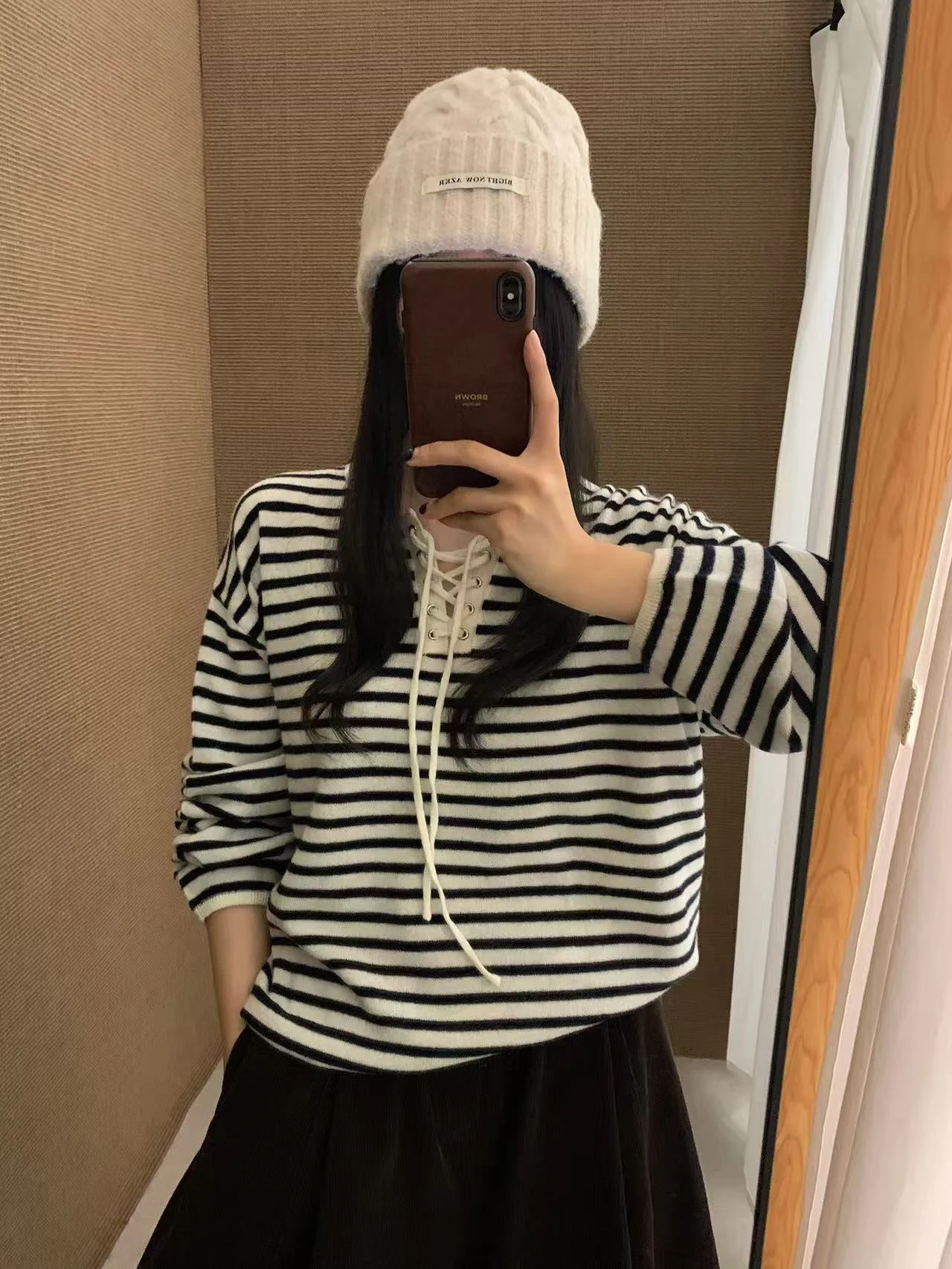 

Шерстяной вязаный свитер с цветными полосами, свободного кроя, с длинными рукавами и круглым вырезом, осенняя мода для женщин