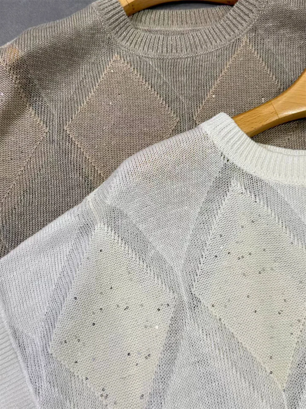 

100% Linen Round Neck Linen Short-Sleeve Knit Tops Diamond Pattern Sequins T-shirts Loose Breathable Top for Women