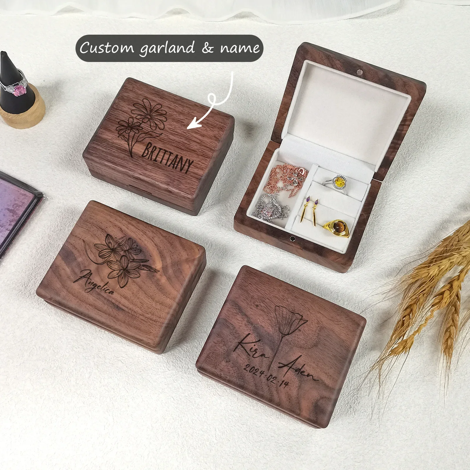 1PCS Free Custom LOGO Walnut Wood Necklace Storage Box Necklace Holder Jewelry Display Box Package Personalized Weeding Supplies