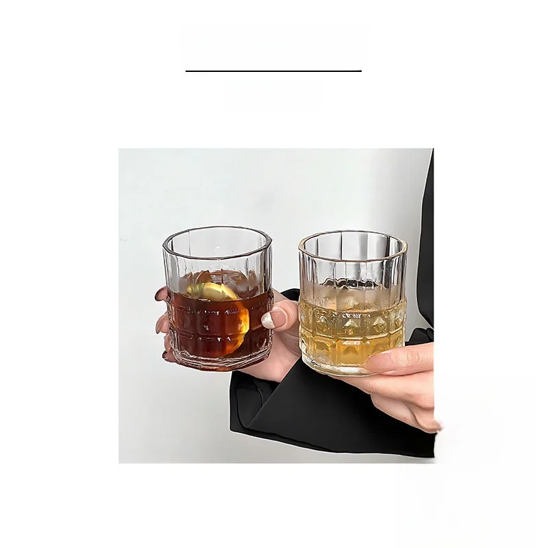 

Creative Whiskey Glass Sculpted Block Design Imported Alcohol Glass Cup Vietri Mare Crystal Whisky Cup for Fine Dining