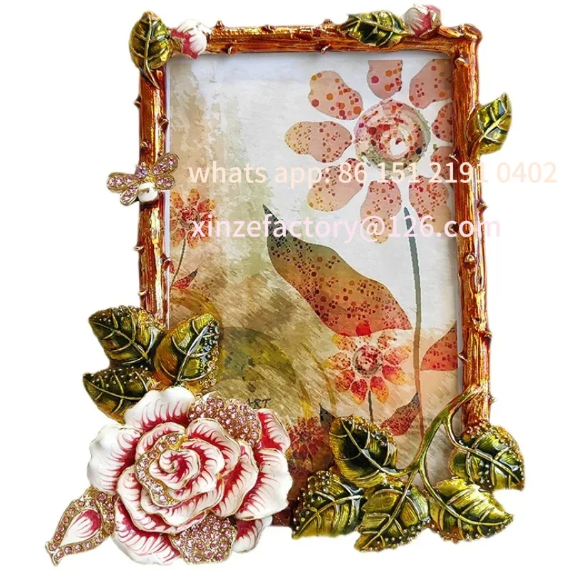 

Customizable American light luxury photo frame 6 inch retro bedroom table bedside enamel handicraft ornament cute