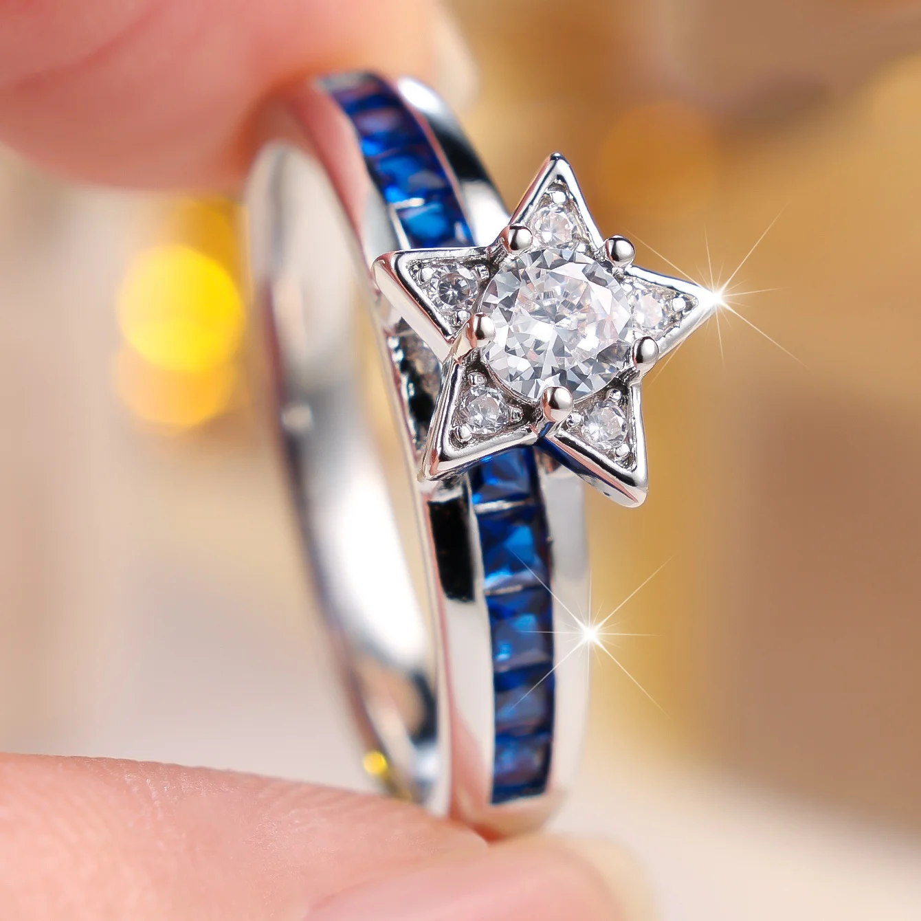 Neuer Modischer Kleiner Stern-Ring mit Weißem Zirkon für Damen, Vintage Silberfarben, Hochzeitsschmuck für Frauen