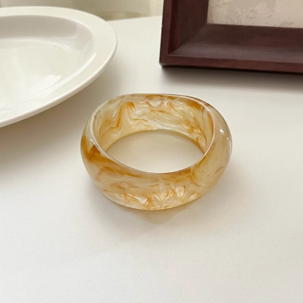 Vintage Wide Irregular Resin Bracelet Marbling Thickened Cuff Bracelet Exaggerated Geometric Chunky Bangle Gifts