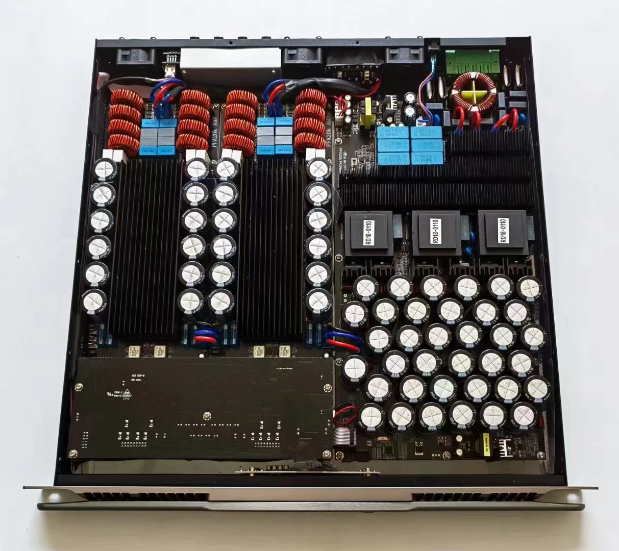 

2026 SELL AC85-265V FPA16K 2 Ом 4500 Вт x 4 Мощный цифровой усилитель класса D для сценического звука, стандартный аудиоусилитель для улицы, 4-канальный цифровой усилитель 1U