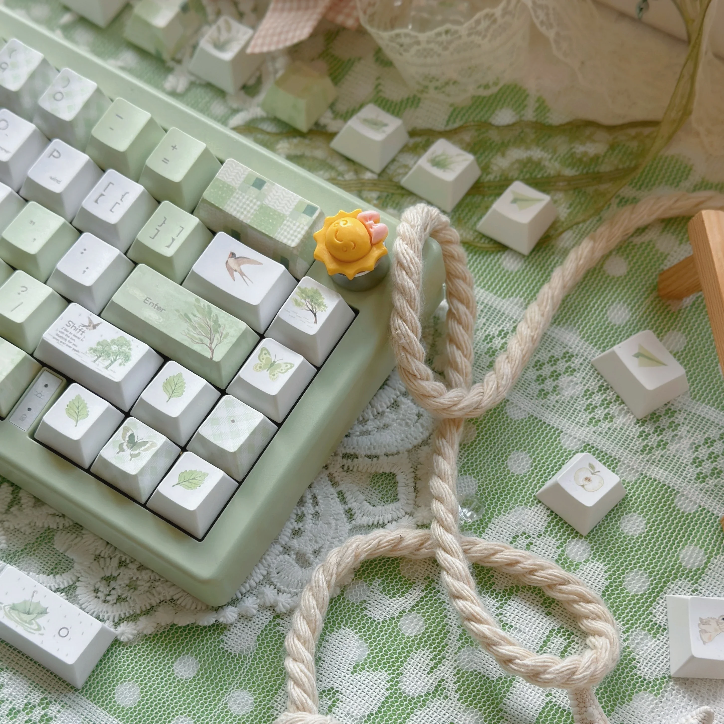 

Xia Yu Mianmian original keycap five-sided hot sublimation pBT material personality cute suitable for mechanical keyboard