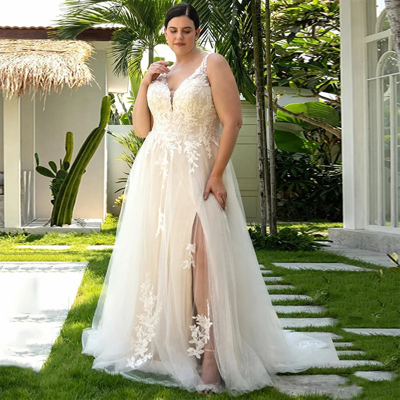 

Plus-Size Wedding Dress Organza With Embroidery Slit A Line Ball Gown Sleeveless V-Neck Spahrtti Strap Bride Customized Button