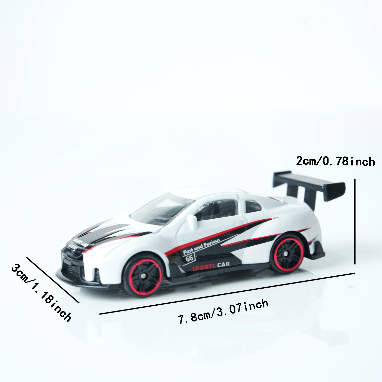 Model wyścigówki z odlewu ciśnieniowego w skali 1:64, niszowy, metalowy, wykonany ze stopu, zabawka dla dzieci, akcesorium, ozdoba dla nastolatków i dorosłych, przedmiot kolekcjonerski.