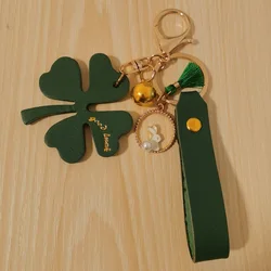 Four leaf clover car keychain decoration made of genuine leather