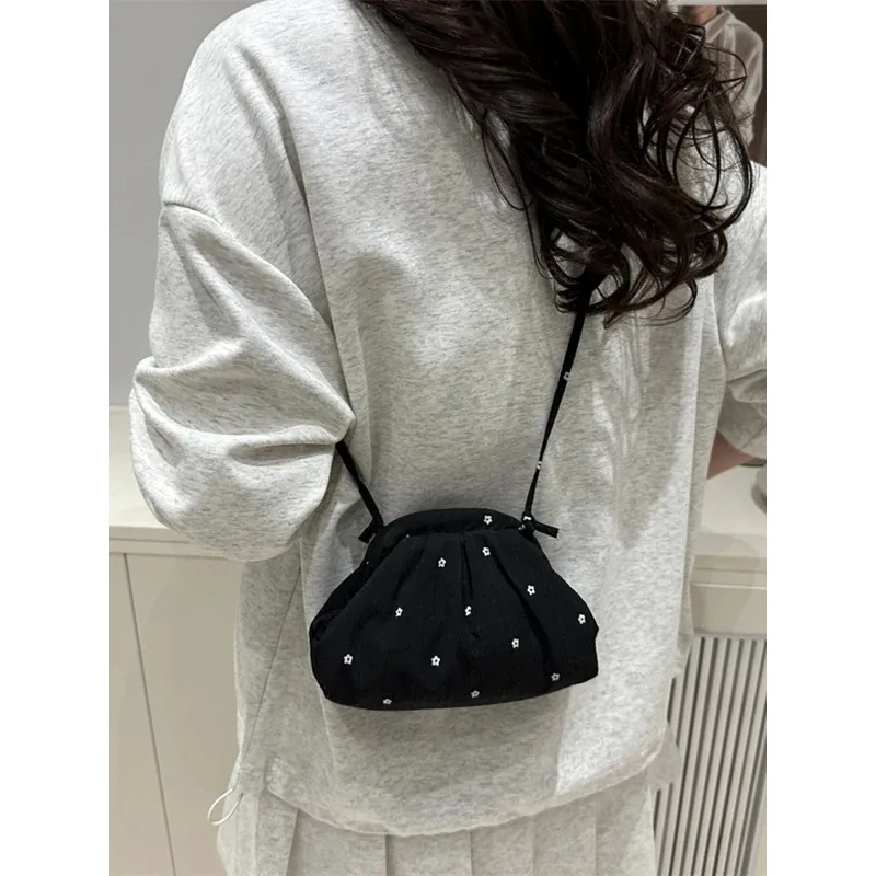 

Sweet Fre Korean Sle Buet oulder Bag Floral Print New Summer Casual Commuter Soft PU Leather Small Size Bag