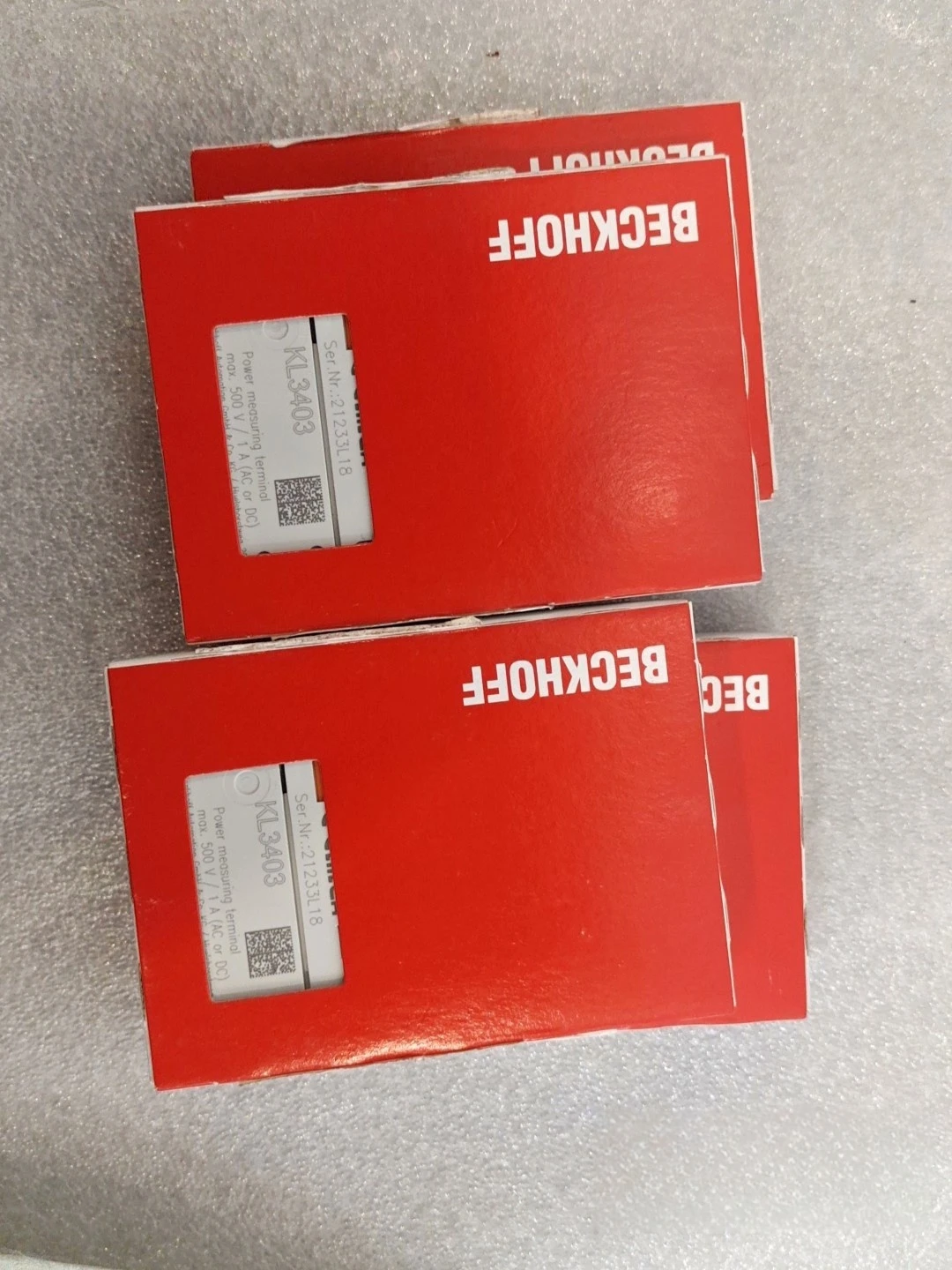 

Германия Бекшофф KL3403 KL3403-0010 KL3404 KL3408 KL3444