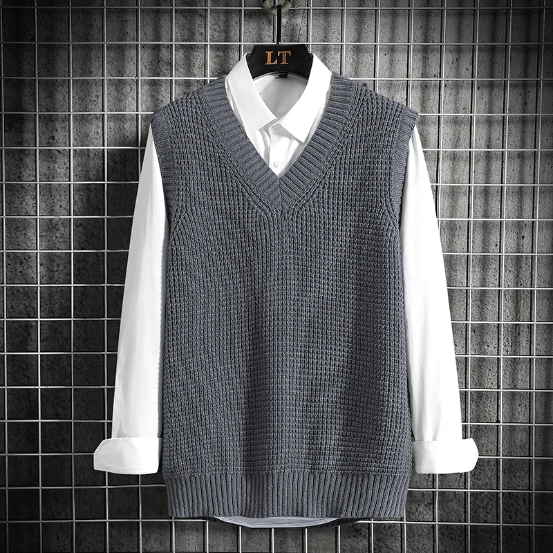 2024 Autumn Vintage Men Sweater Vest Solid Fashion Trend Loose Sleeveless Pullover Korean V-neck Knitted Sweater Vest Tank Tops