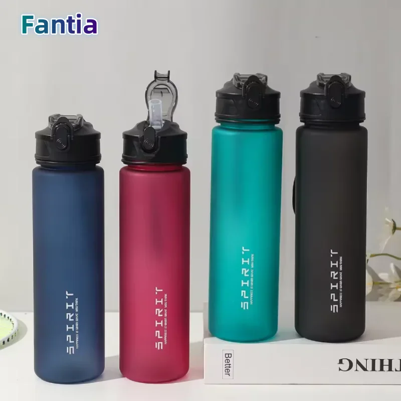 750ML Leak-Proof Sports Water Bottle with Straw and Carrying Loop BPA-Free Portable Mug with Seal Lid for Fitness Camping