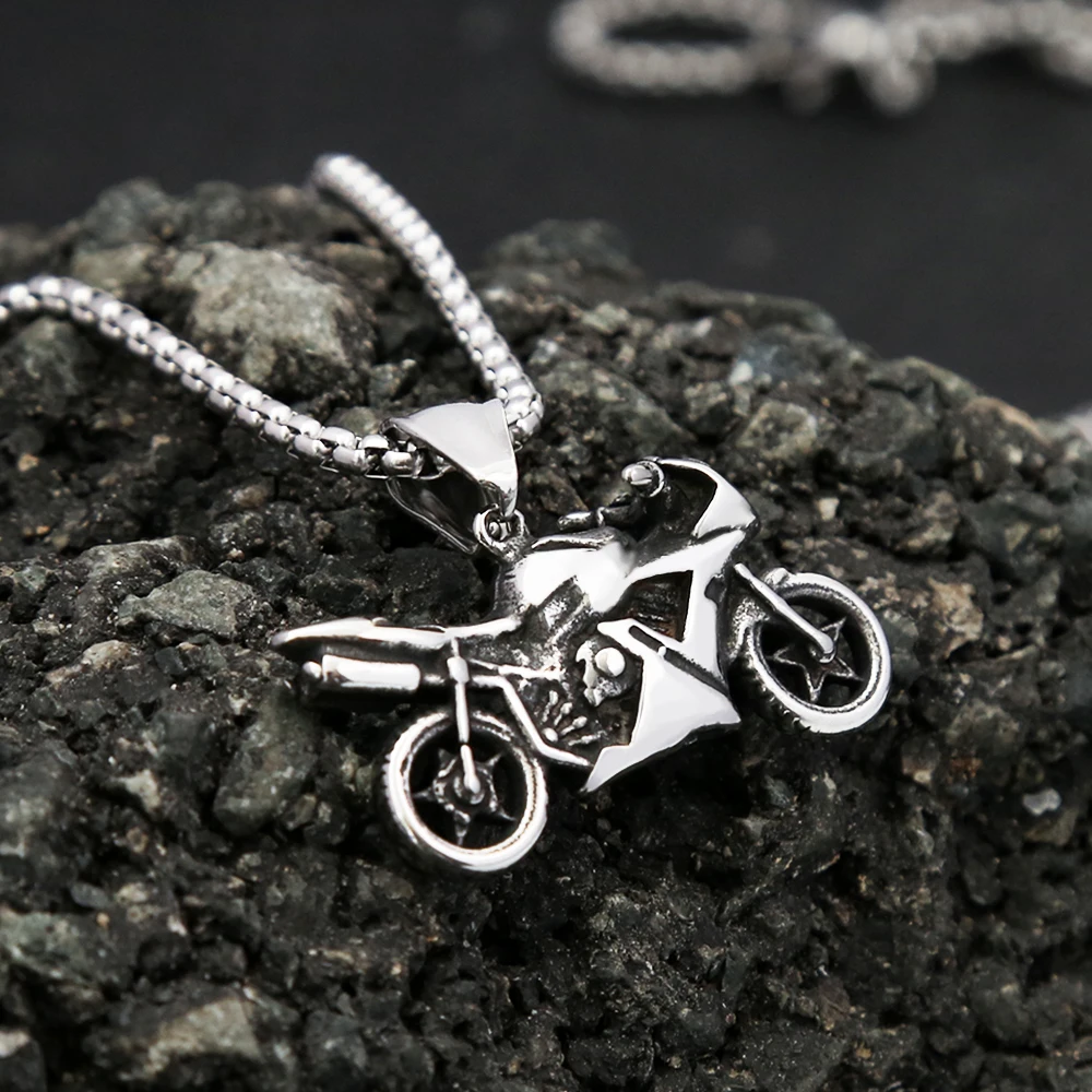 Fashion Vintage Motorcycle Pendant for Men Boys Punk Hip Hop Stainless Steel Knight Necklace Unique Jewelry Gifts Wholesale