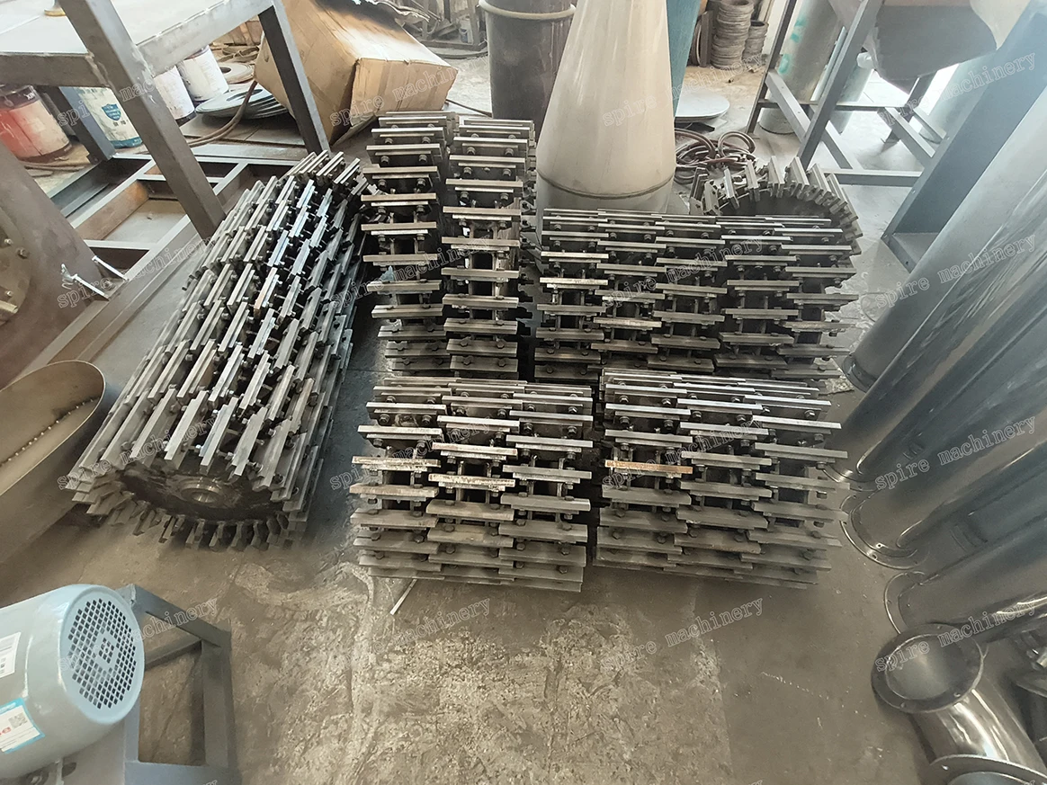 Rotore della macchina per spruzzatore in plastica con linea di profilo in PVC