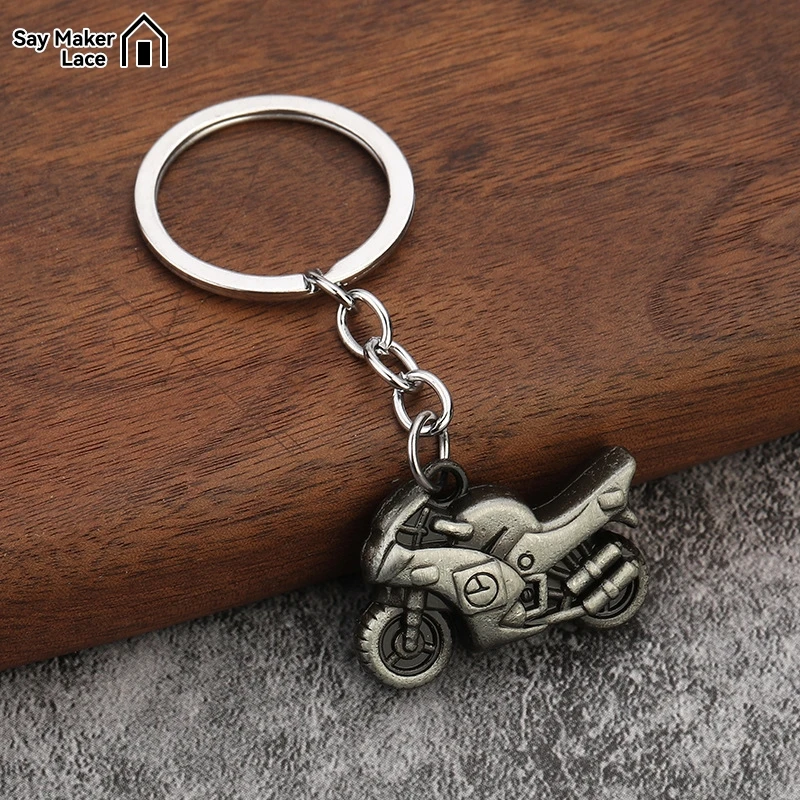 1PCS Motorcycle Pendant Key Chain Portable Zinc Alloy 3d Craft Keychain Car Interior Accessories Car Key Holder Durable Keychain