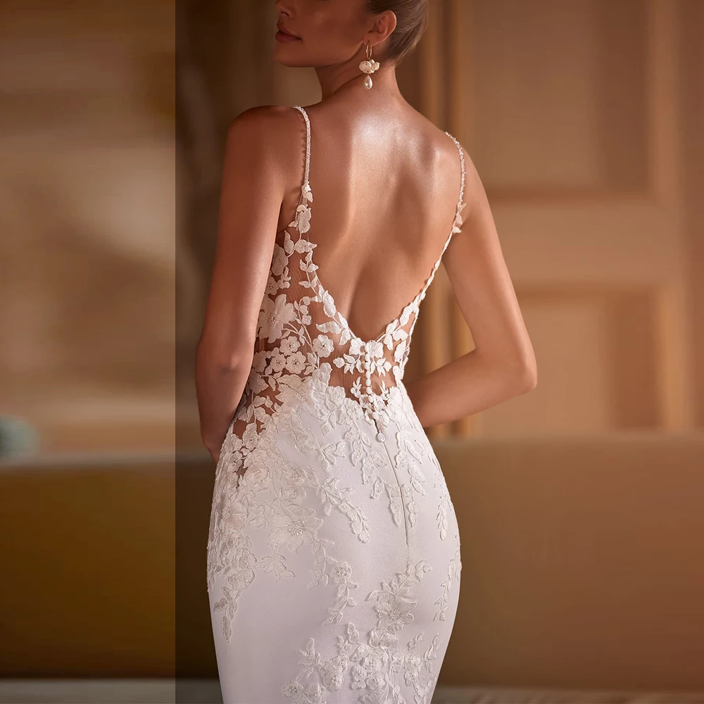 ชุดแต่งงานแบบวินเทจสายเดี่ยวสั่งตัดพิเศษ ประดับลูกไม้ชายกระโปรงไม่เท่ากัน ชุดเจ้าสาวฤดูร้อนเปิดหลัง