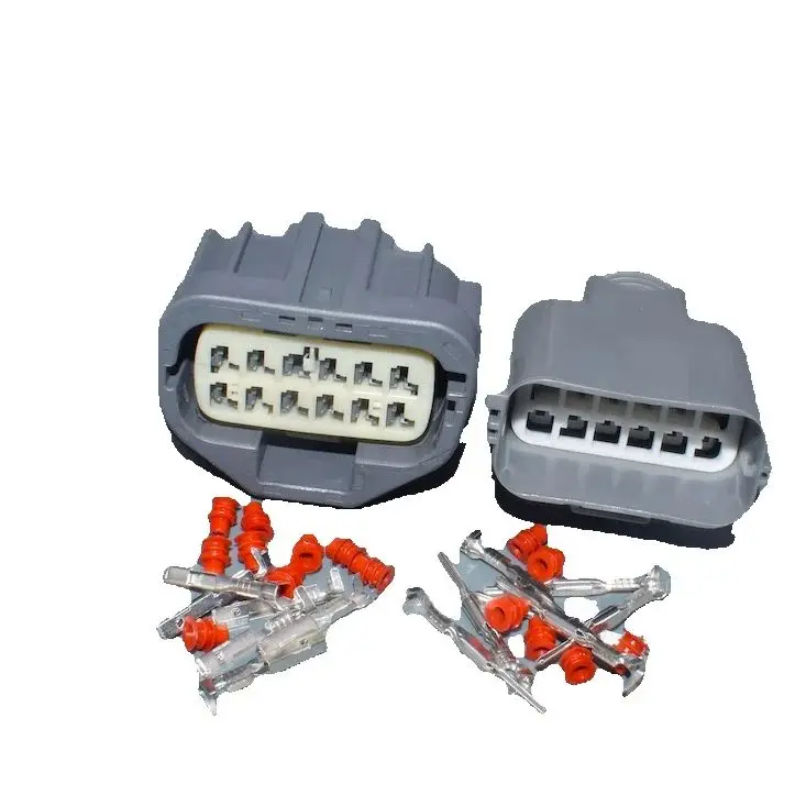 Shhworldsea 12 دبوس 7282-5545-10 7283-5545-10 السيارات دواسة الوقود موصل السيارات أنثى ذكر مختومة مآخذ لفورد