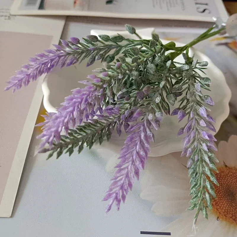 

Silk Flowers for Scrapbooking Artificial Plants for Home Wedding Decoration Fake Plastic Decorative Christmas Wreaths