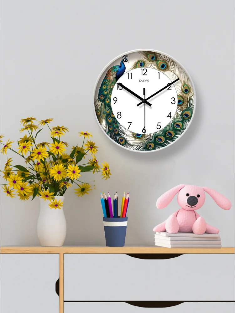 7005 Chinese Light Luxury Wall Clock Peacock Feather Living Room Clock Static Clock Wall Watch Silent Sweep Second Quartz Clock