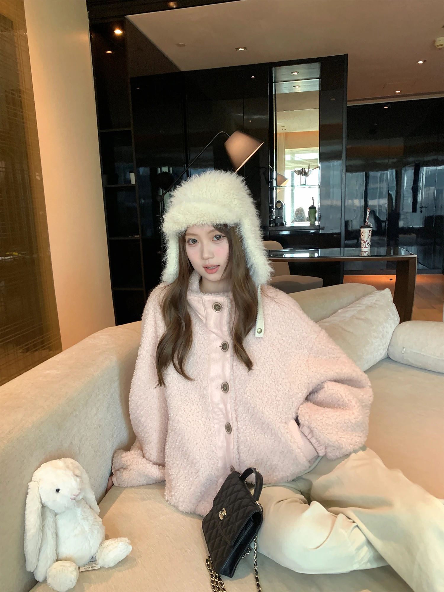 

Korean Sle ort Lamb Fur Jaet Women's Stand Collar Inteated Leather And Fur Top Warmth Girl's Loose Fit Long Sve
