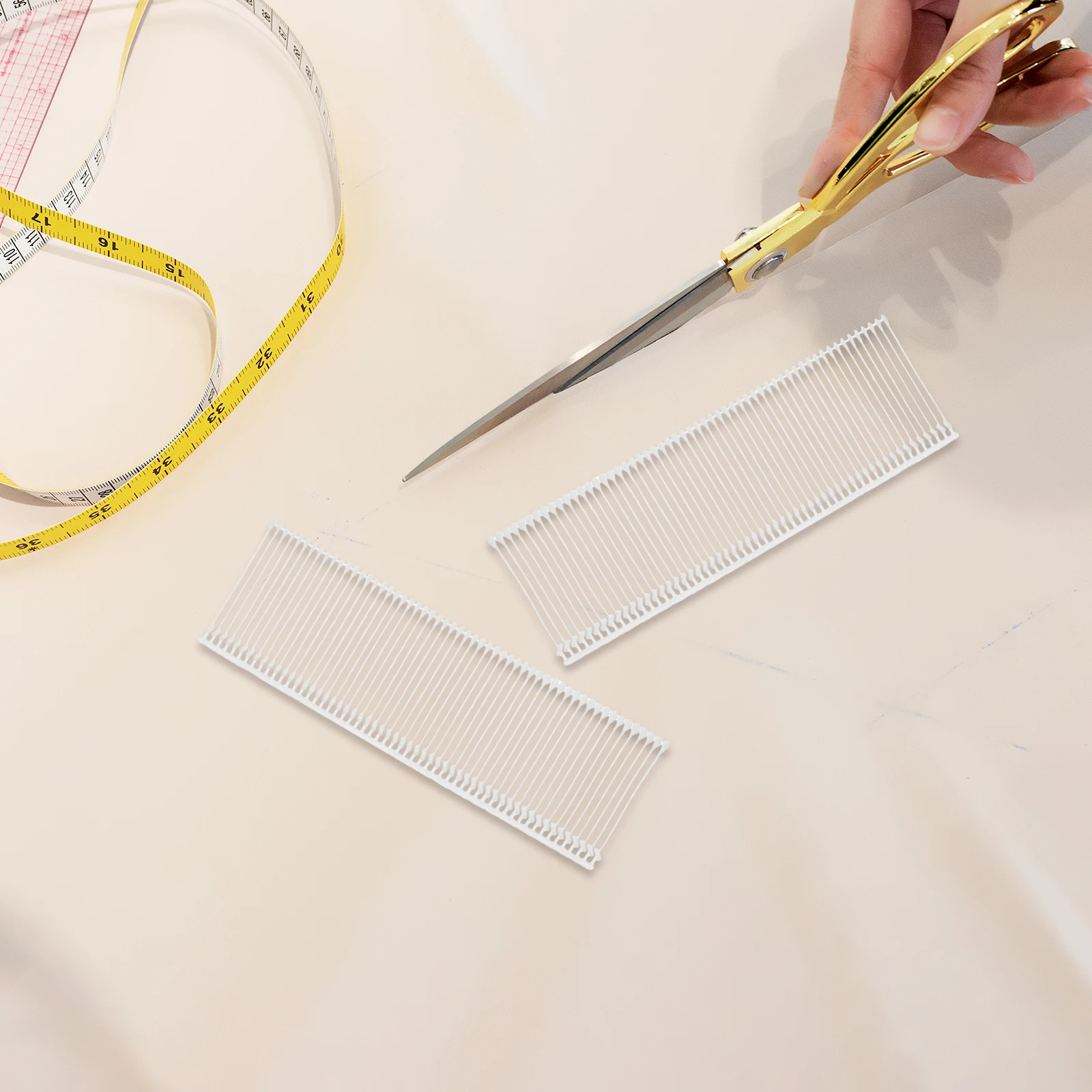 

5000 Pcs Clothing Labels Tag Glue Pin Plastic Fasteners Standard Tagging Barb Fixing Barbs White Garment