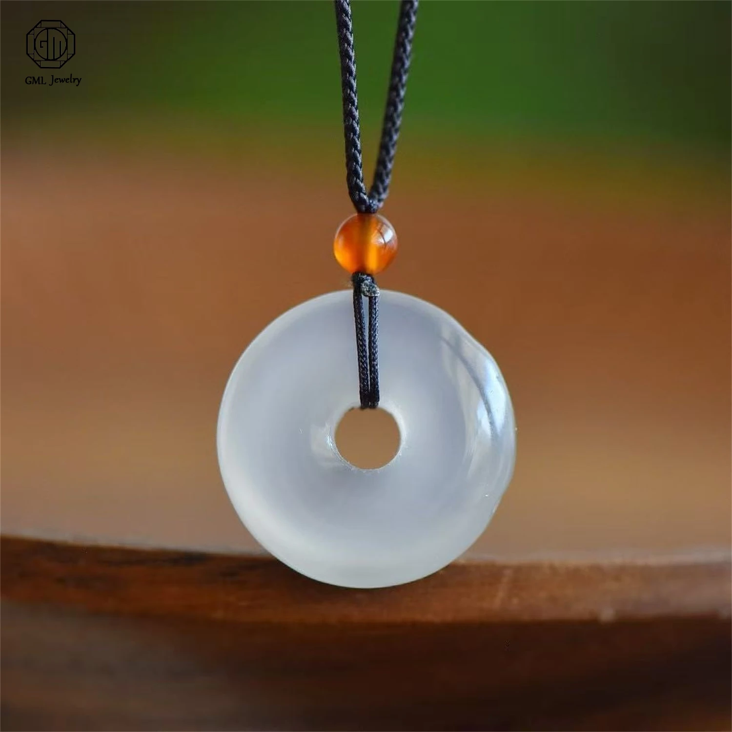 Natural Agate White Chalcedony Peace Lock Pendant Unisex Choker Sweater Long Chain Exquisite Retro Necklace Jewelry Gift