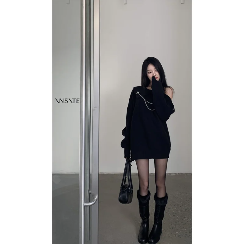 

Women Fashion New Sense Design Zipper Off Shoulder Chain Brooch Knitted Sweater Temperament Versatile Comfortable Blouse Autumn