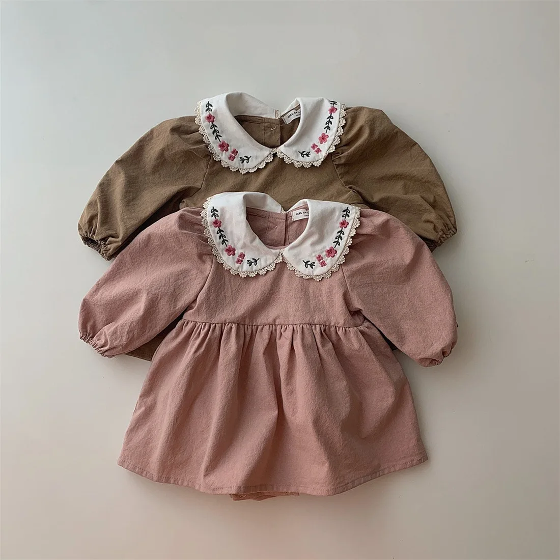 Vestido Romper Coreano Bebé Menina, Colarinho de Boneca, Bordado, Recém-nascido, Casual, Puro Algodão, Uma Peça, Moda Fofa, Outono, Novo, 2023