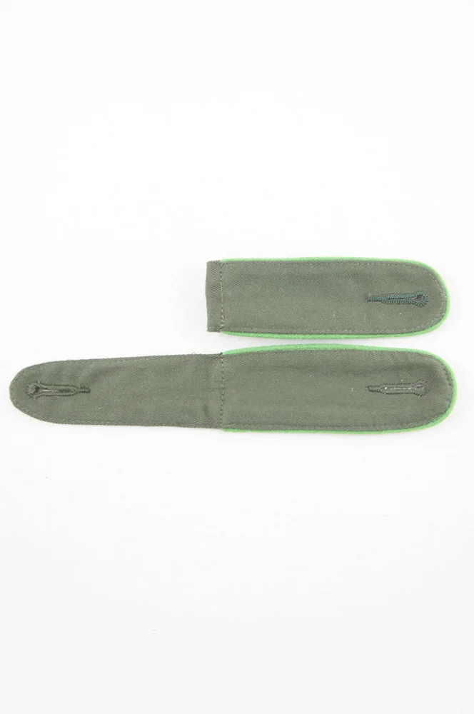 GISH-098 WWII German Heer DAK Mountain Troops EM shoulder boards