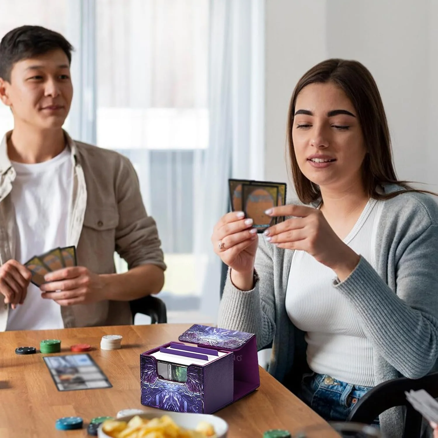 Kartenbox für Musterdruck, Aufbewahrungsbox für Sammelkarten fasst 120+ eingeschlagene Karten, PU-Leder-Aufbewahrungsbox für TCG-Sportkarten – Detail 4