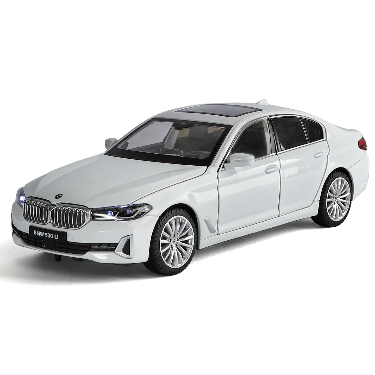 1:24 BMW série 5 530i 530LI alliage Luxy modèle de voiture moulé sous pression en métal véhicules modèle de voiture haute Simulation son et lumière enfants jouet cadeau