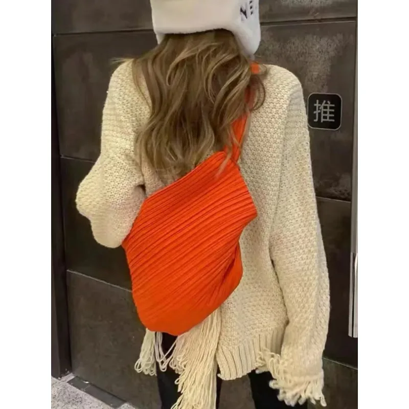 Miyake Fashion Folding Women\'s Crossbody Bag Solid Color Multi Functional Leisure Outdoor Vacation Bag Simple Backpack