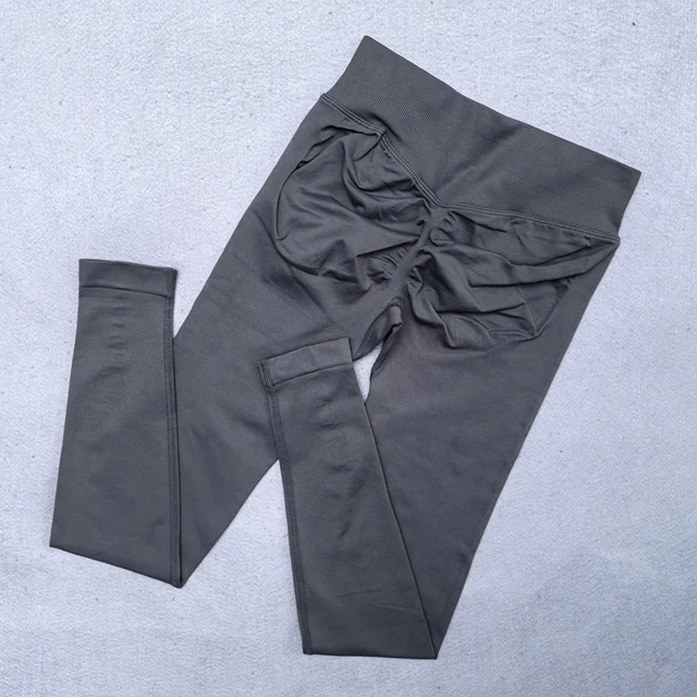 Nieuwe naadloze yoga-legging voor dames Scrunch Butt Lifting Gym Legging Workout Yogabroek Lage geribbelde tailleband Sportlegging