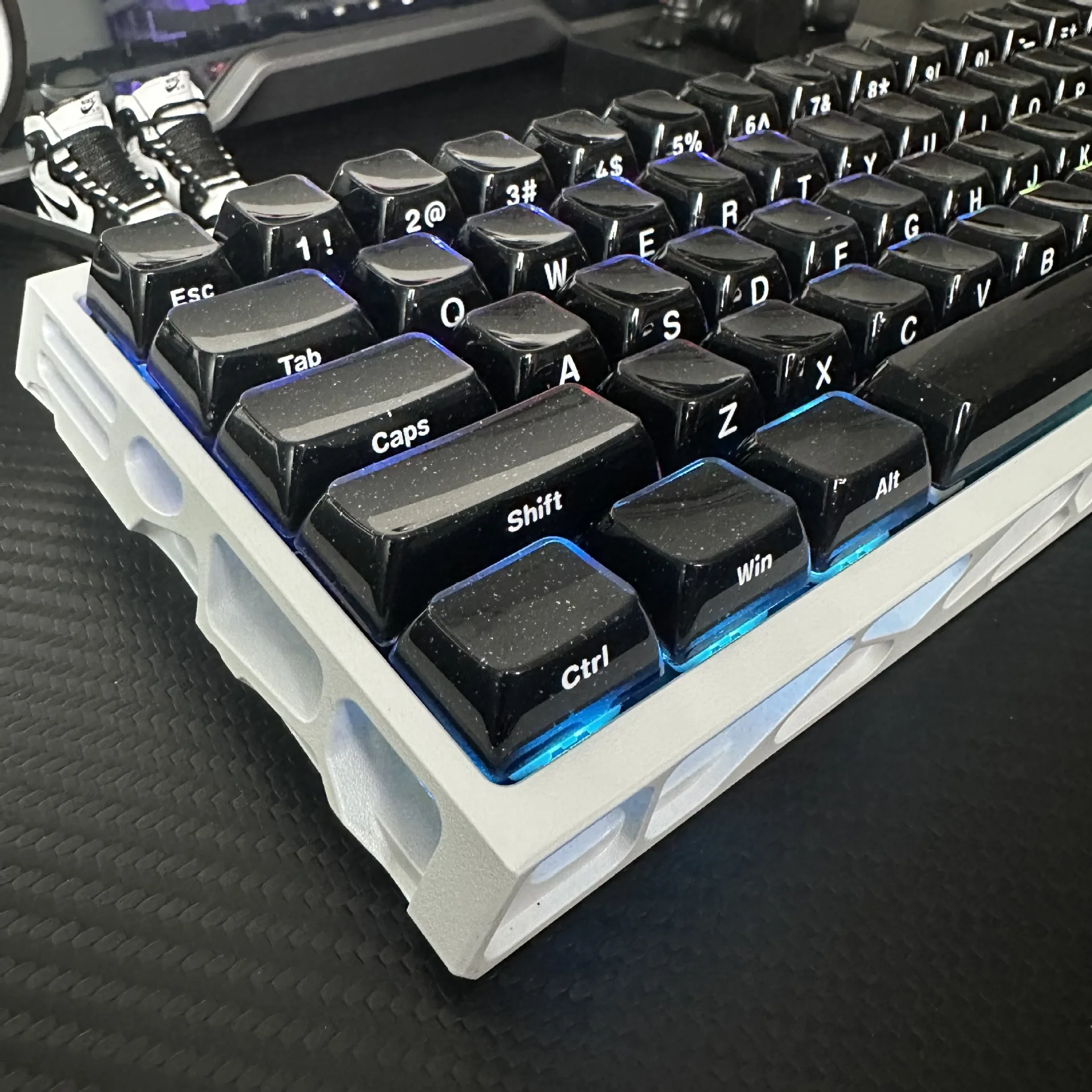 Jelly Crystal Black 2.0 Glitter Keycap Side Engraved Fits Mechanical Keyboard Wooting Mai from Daredevil MADE