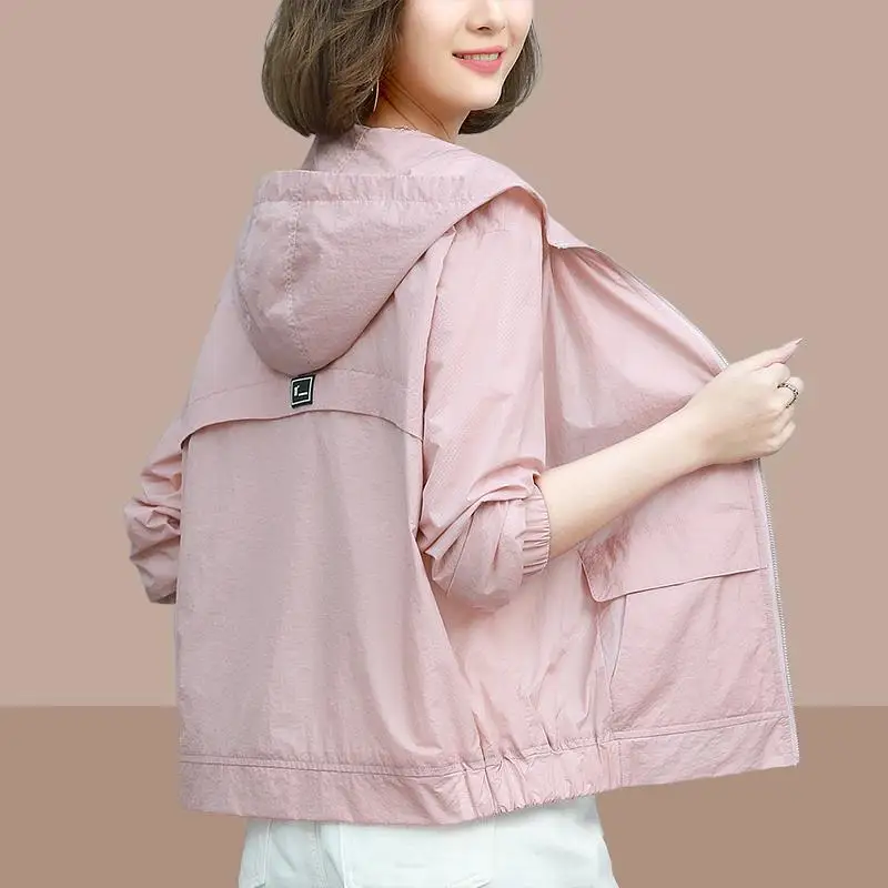 

Ice Silk Breathable Lightweight Loose Women's Casual Fashion Long Sleeve Hoodie Sun Protection Outerwear Summer 2024 New Style