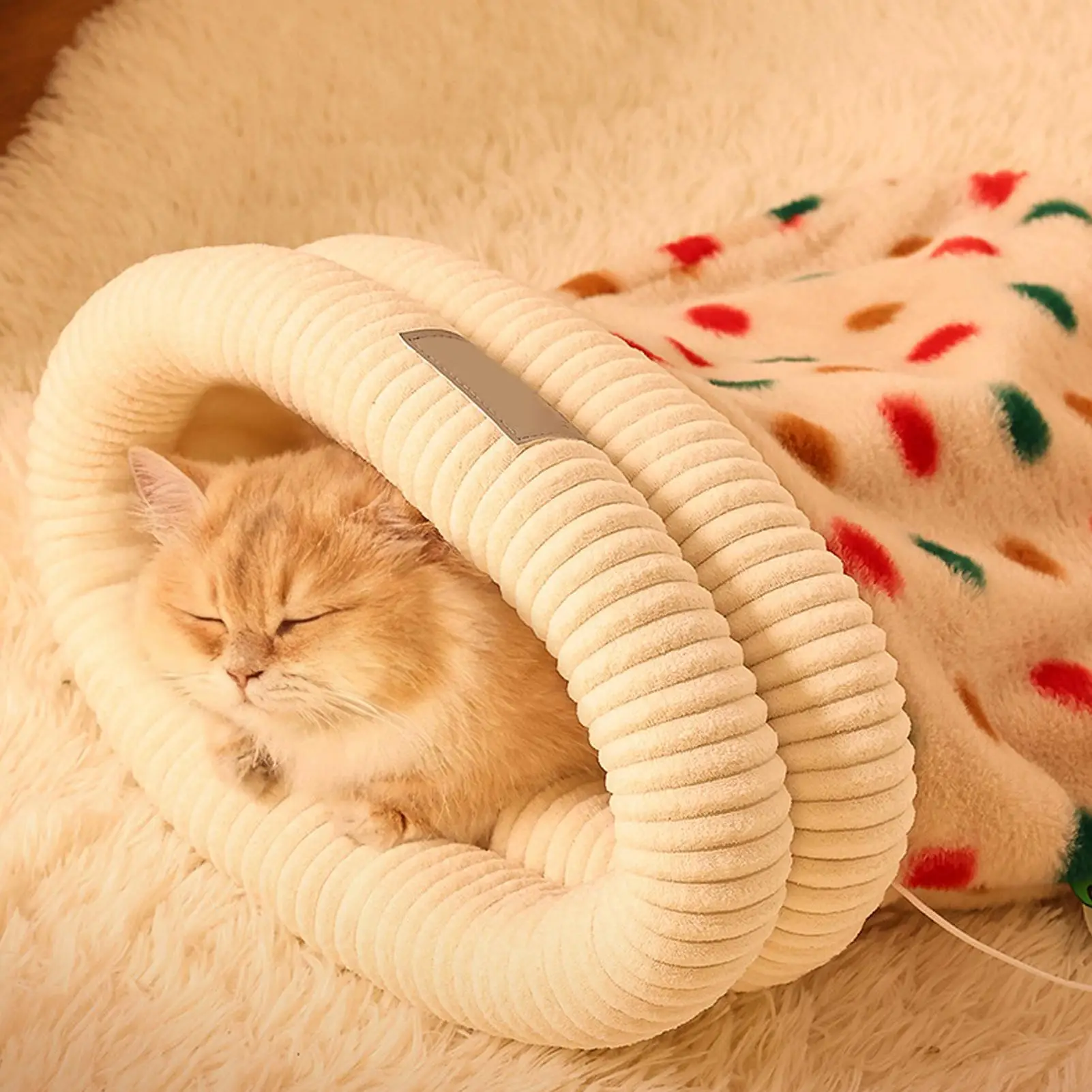 

Зимний теплый спальный мешок для кошек с игрушкой для кошек, закрытый спальный коврик для кошек, спальная кровать для кошек, домашний фермерский дом, спальня