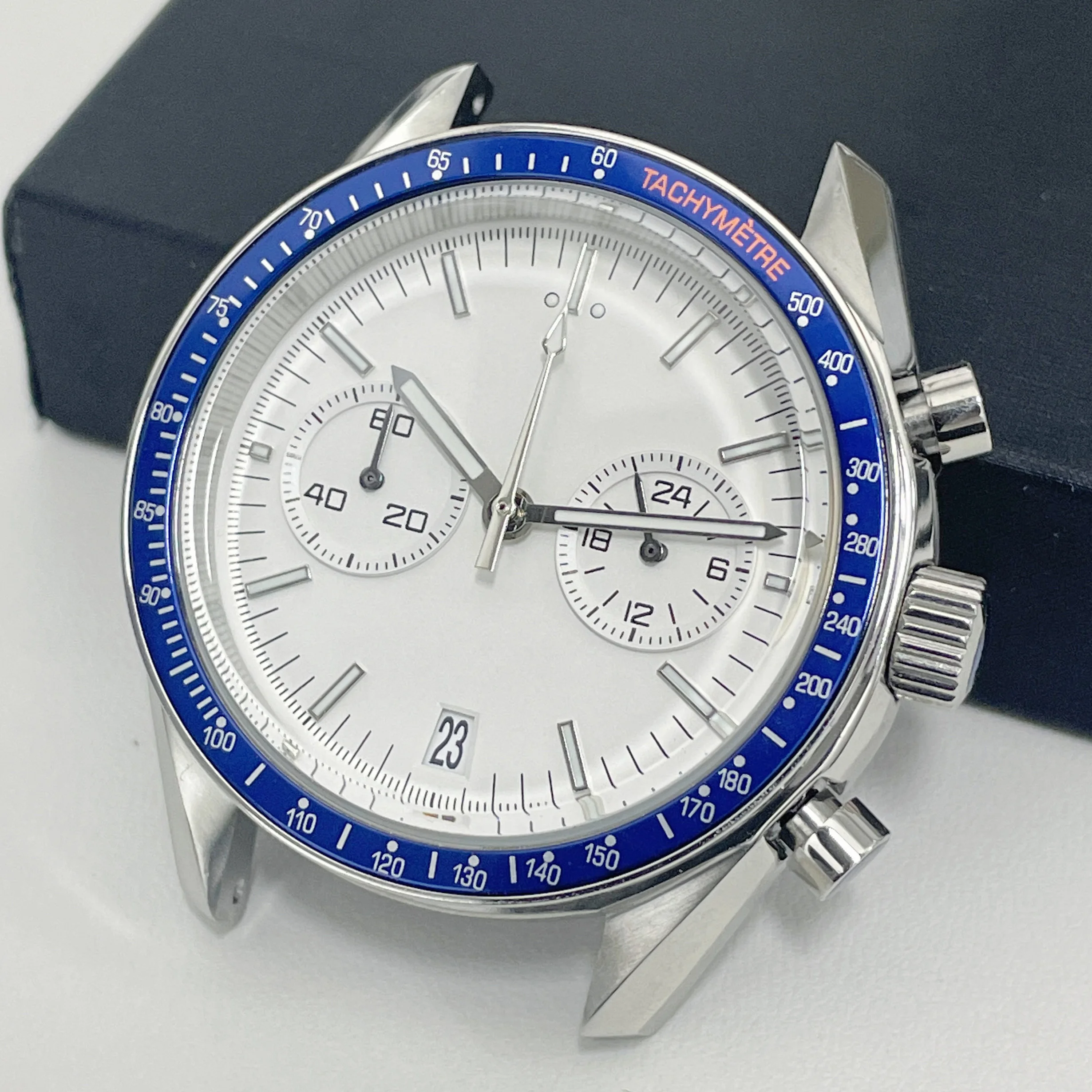 39.7mm silver stainless steel head, equipped with VK64 movement, white dial, featuring calendar function and multi-function stop