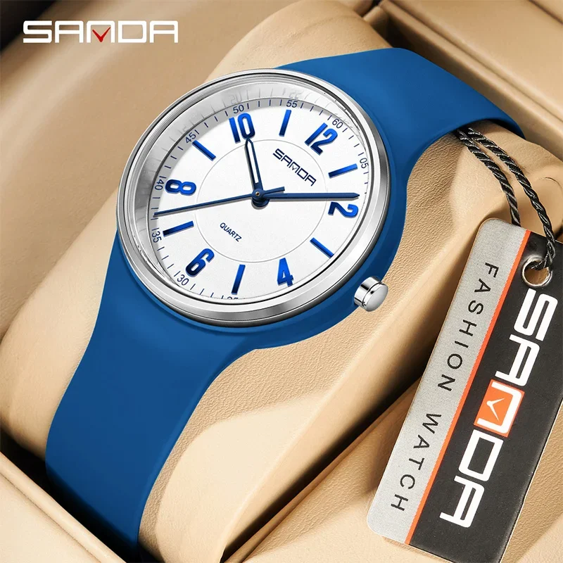 ساعة SANDA Fashion Quartz للرجال والنساء بمينا كبير بسيط مقاوم للماء وخفيف الوزن وعرض مضيء للجنسين هدية ساعة الطالب