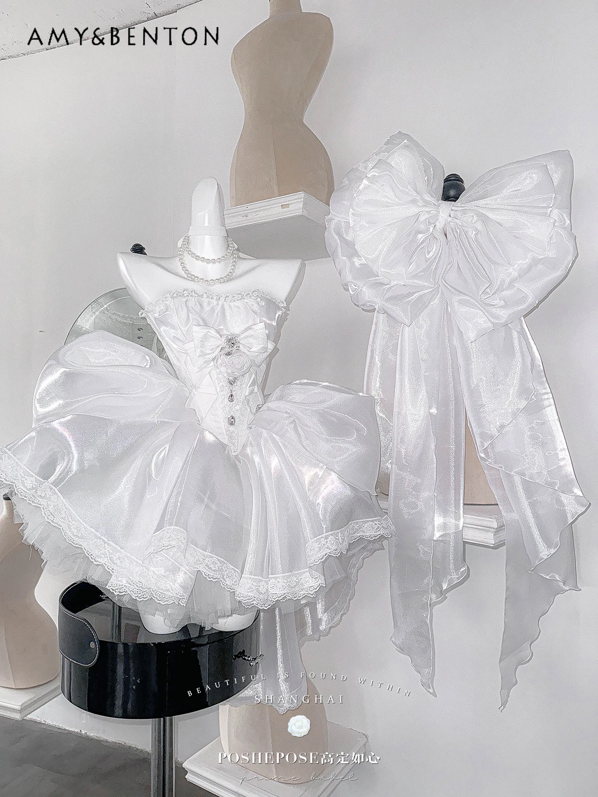 Robe de soirée princesse blanche élégante, robe d'anniversaire, Style Ballet, épaules dénudées, sans bretelles, cintré à la taille, robe bouffante pour femmes