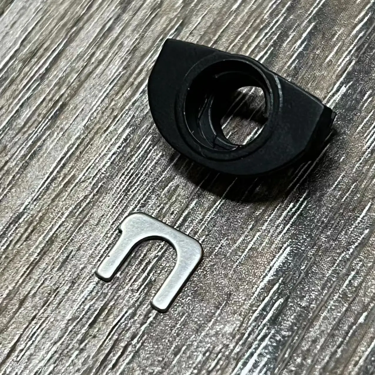 Dobradiça giratória de substituição para fones de ouvido Sony WH-1000XM4, material plástico ABS wh 1000xm4, peças sobressalentes para reparo de fone de ouvido, fechaduras de metal